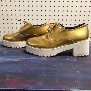 Massoomake Gold platform oxfords